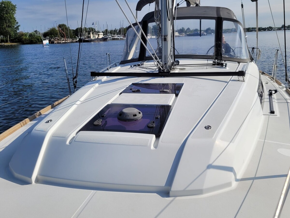 Beneteau Oceanis 35 2015 – Compact toerjacht met oceaancategorie - Foto 27