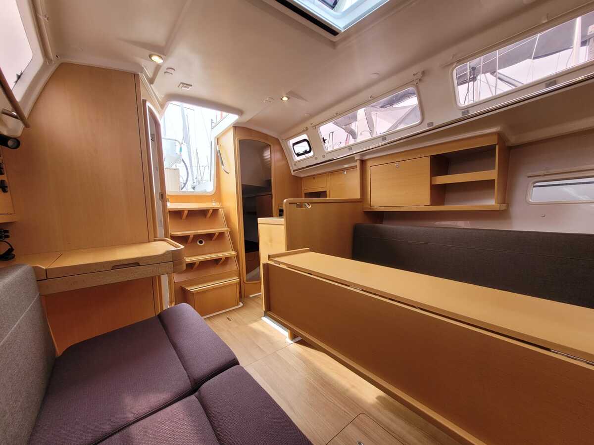 Jeanneau Sun Odyssey 319 2018 – Slechts 159 motoruren - Foto 11
