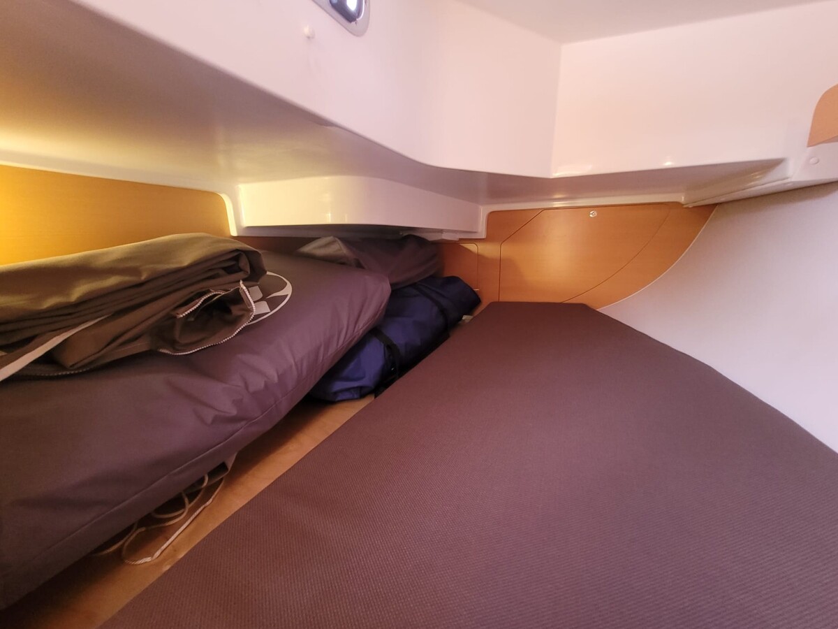 Jeanneau Sun Odyssey 319 2018 – Slechts 159 motoruren - Foto 15