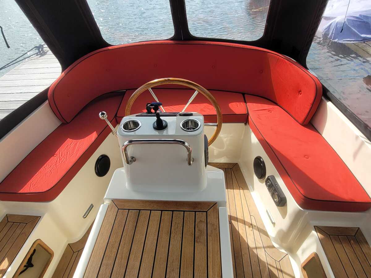 Interboat 22 2010 – Overnaadse sloep met boegschroef - Foto 2