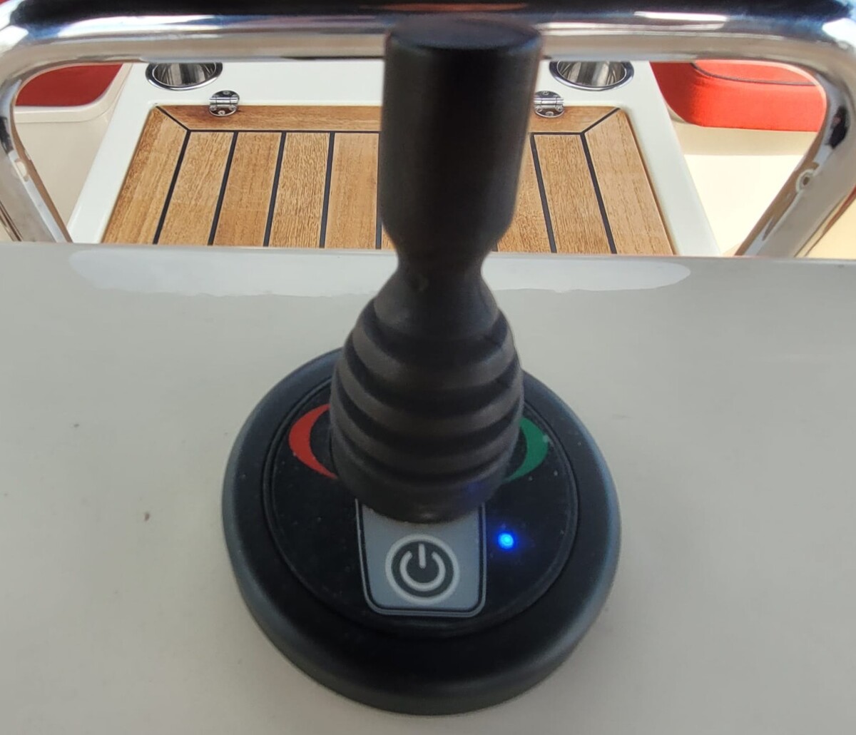 Interboat 22 2010 – Overnaadse sloep met boegschroef - Foto 13