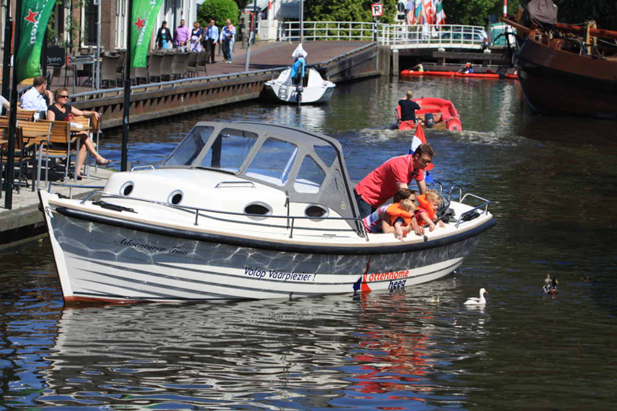 RiverCruise Kampeersloep 23