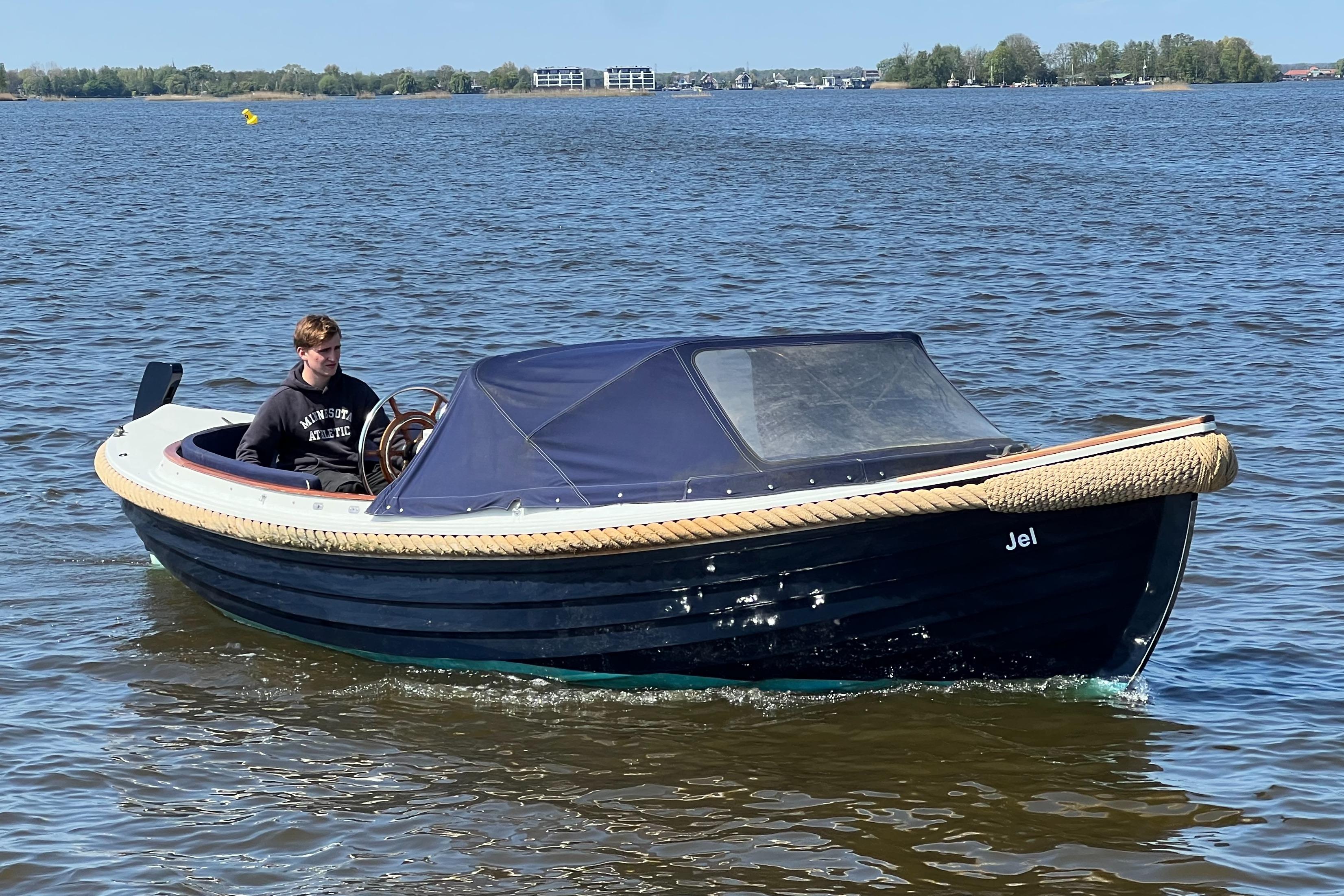 Arie Wiegmans 20 sloep 1998 – klassiek & comfortabel - Foto 1