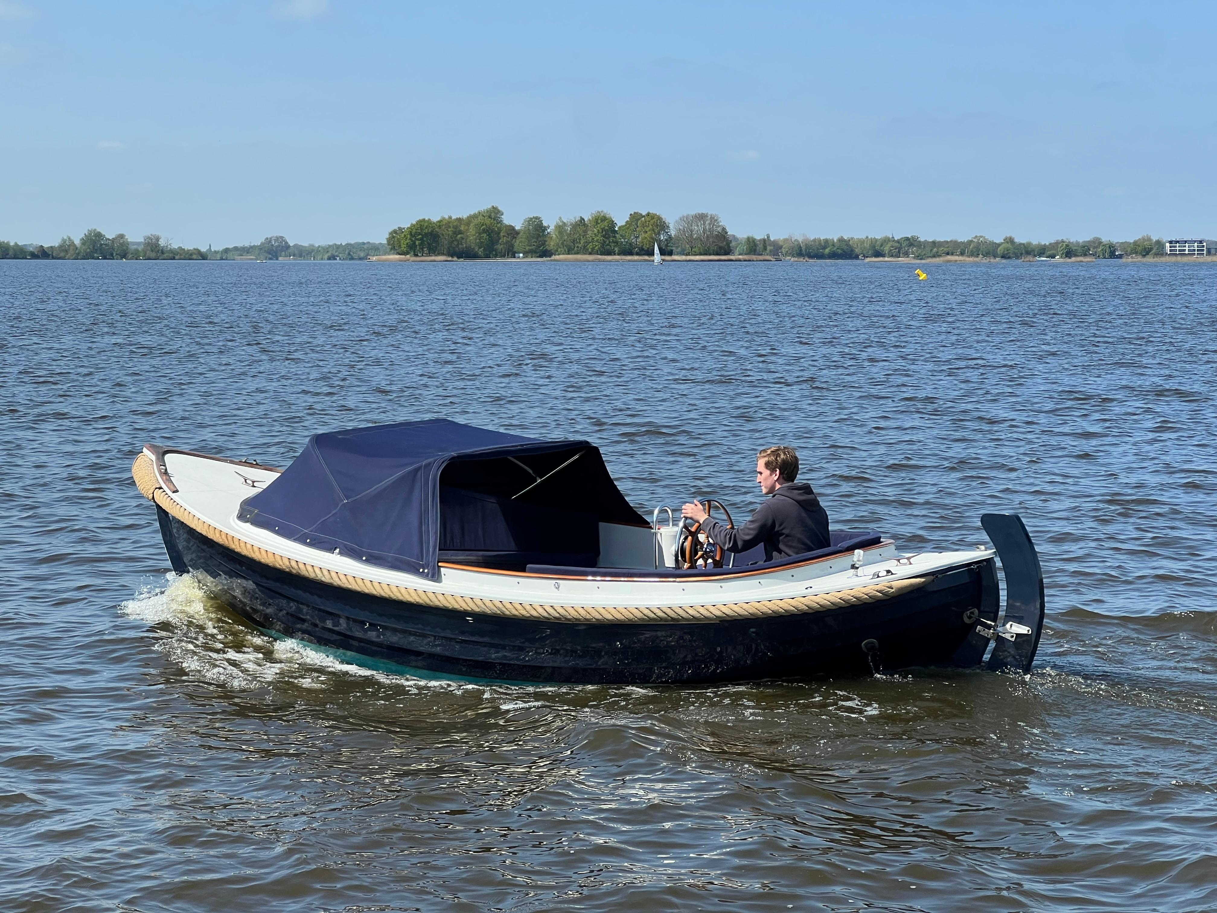 Arie Wiegmans 20 sloep 1998 – klassiek & comfortabel - Foto 3