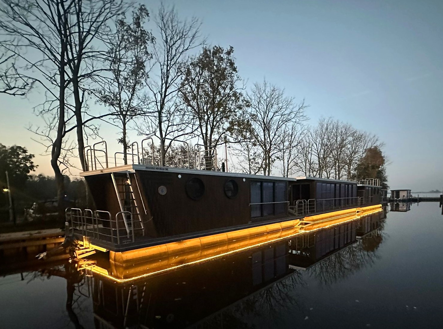 Project Nordic Season NS 40 – Finse nieuwbouw woonboot 12m - Foto 1