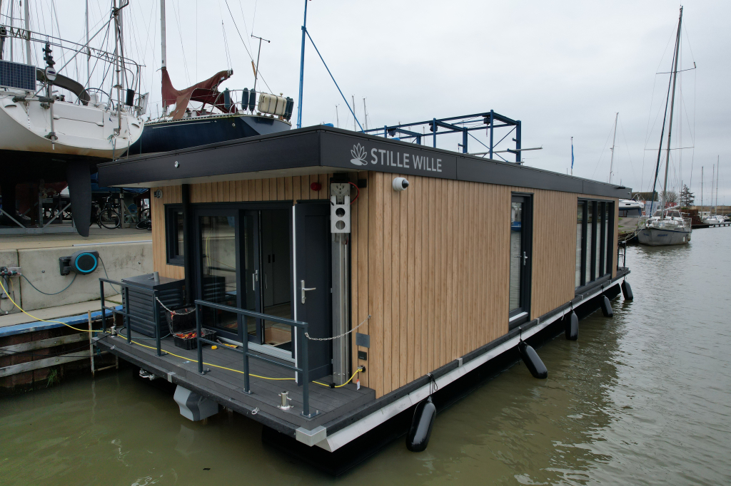 SL Houseboat Stille Wille – Water Lelie - Foto 1