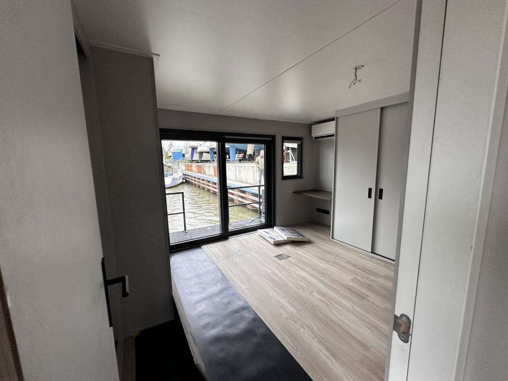 SL Houseboat Stille Wille – Water Lelie - Foto 4