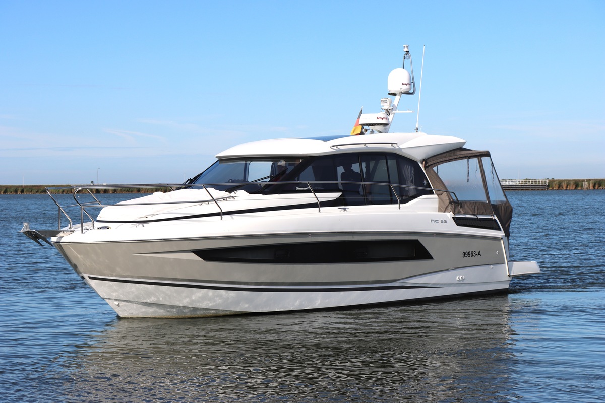 Jeanneau NC 33 - Foto 1