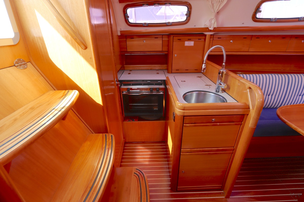 Bavaria 30 Cruiser 2007 – Direct vaarklaar zeiljacht - Foto 13