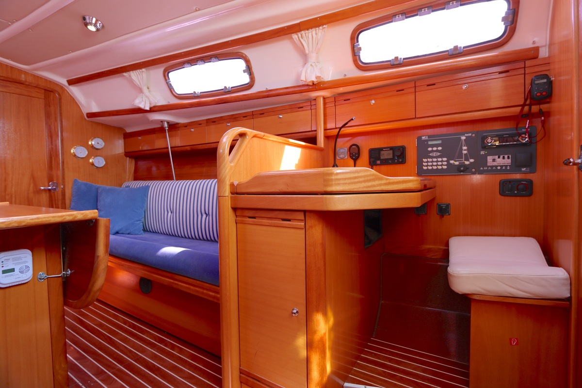 Bavaria 30 Cruiser 2007 – Direct vaarklaar zeiljacht - Foto 9