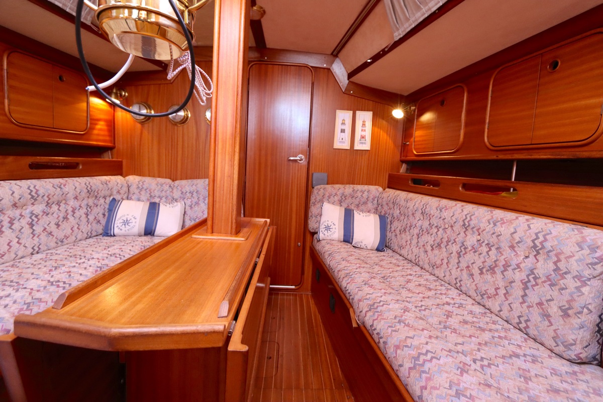 Bavaria 38 1987 – Comfortabel cruisen met vleugelkiel - Foto 3