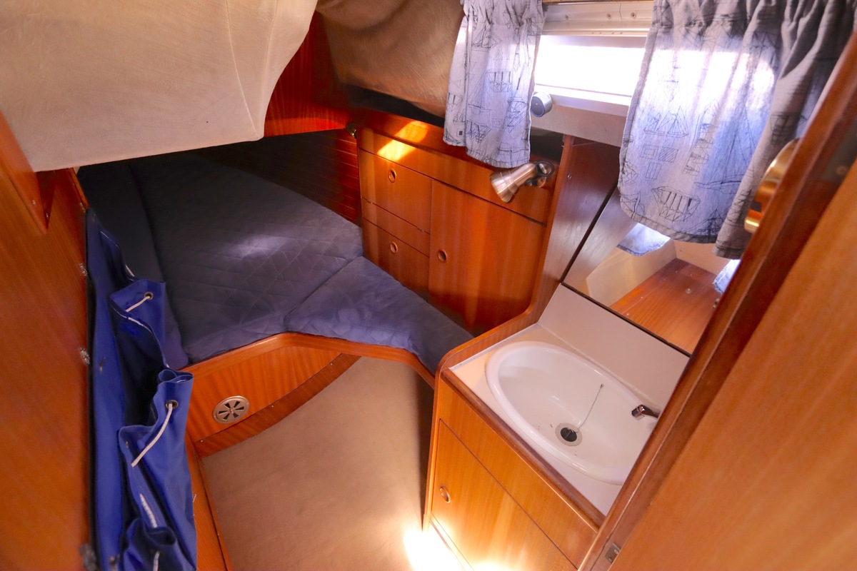 Bavaria 38 1987 – Comfortabel cruisen met vleugelkiel - Foto 21