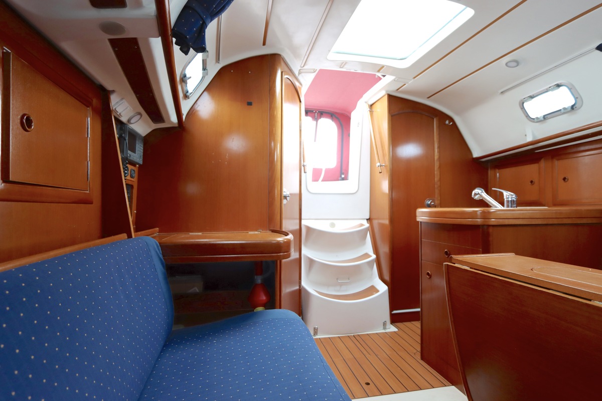 Beneteau Oceanis 311 Clipper 2002 – Zeiljacht met vleugelkiel - Foto 17