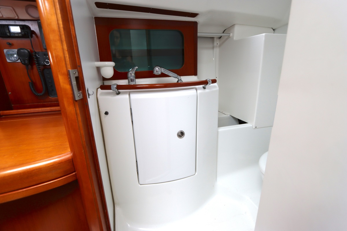 Beneteau Oceanis 311 Clipper 2002 – Zeiljacht met vleugelkiel - Foto 23