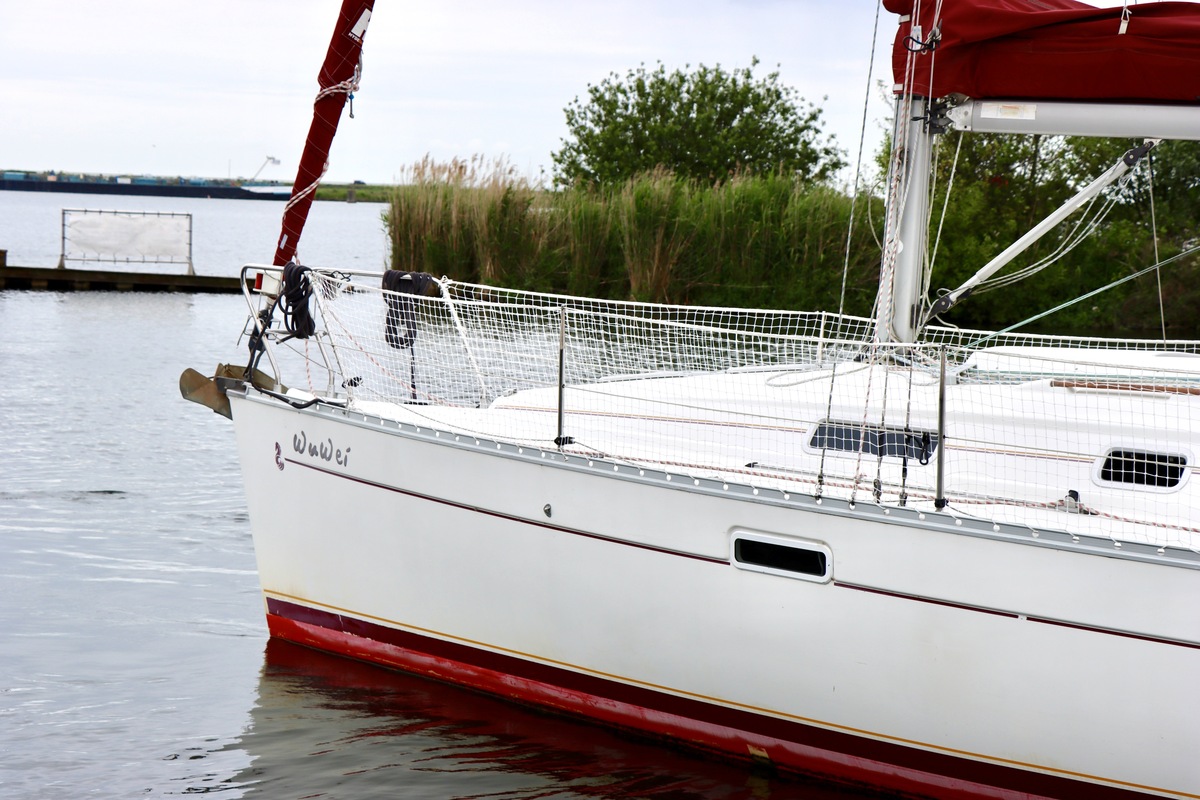 Beneteau Oceanis 311 Clipper 2002 – Zeiljacht met vleugelkiel - Foto 30