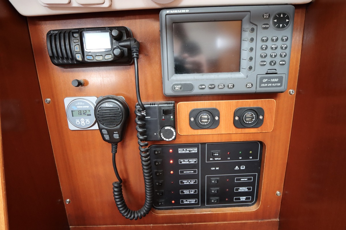 Beneteau Oceanis 311 Clipper 2002 – Zeiljacht met vleugelkiel - Foto 5