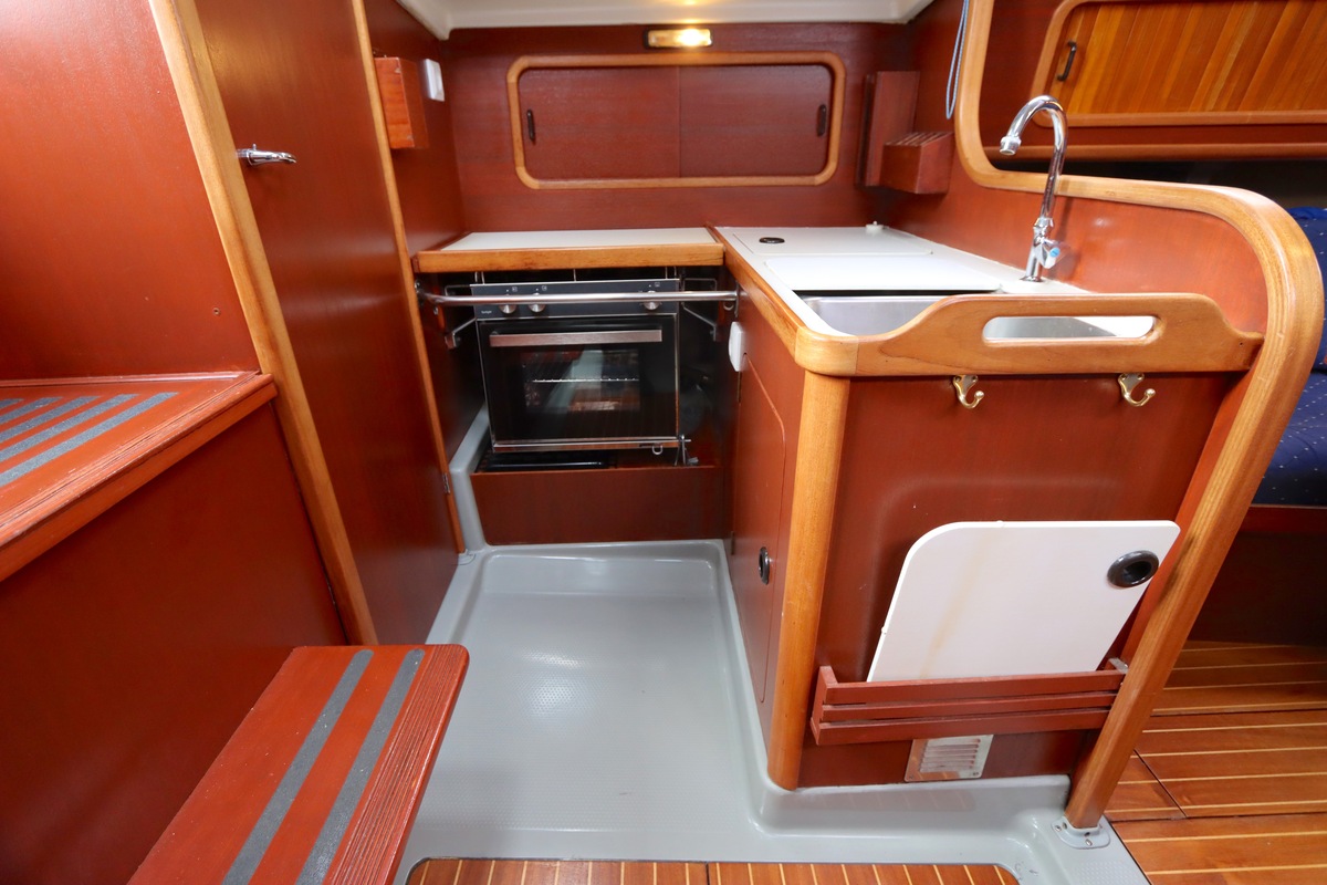 Dehler 34 Optima 106 (1987) – vleugelkiel en 15m doorvaart - Foto 5
