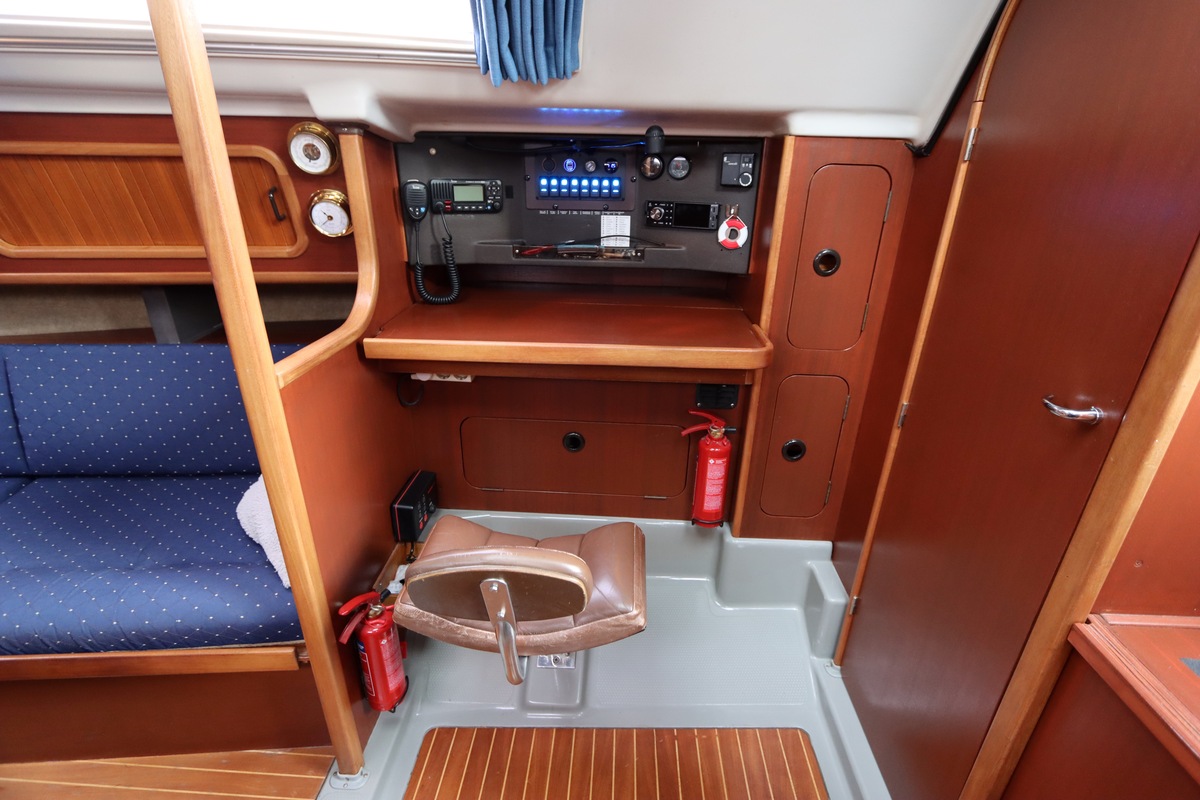 Dehler 34 Optima 106 (1987) – vleugelkiel en 15m doorvaart - Foto 7