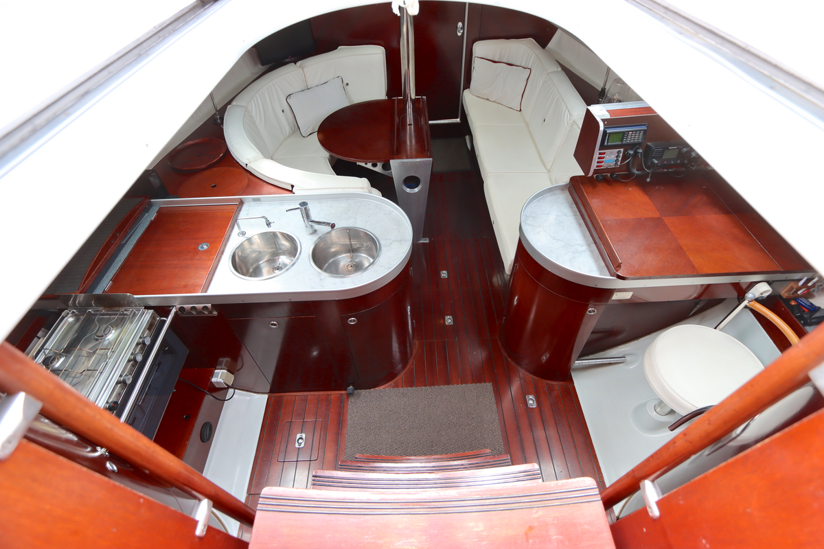 Beneteau First 41S5 1991 – Berret/Starck-ontwerp met vleugelkiel - Foto 2