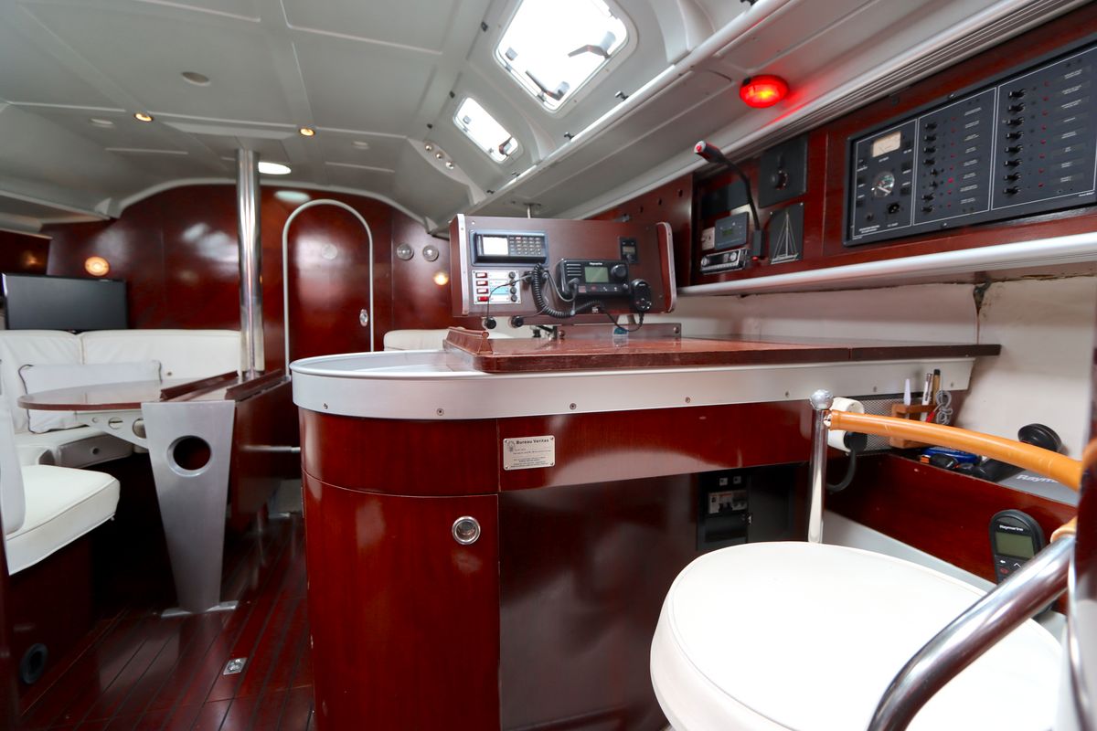 Beneteau First 41S5 1991 – Berret/Starck-ontwerp met vleugelkiel - Foto 21