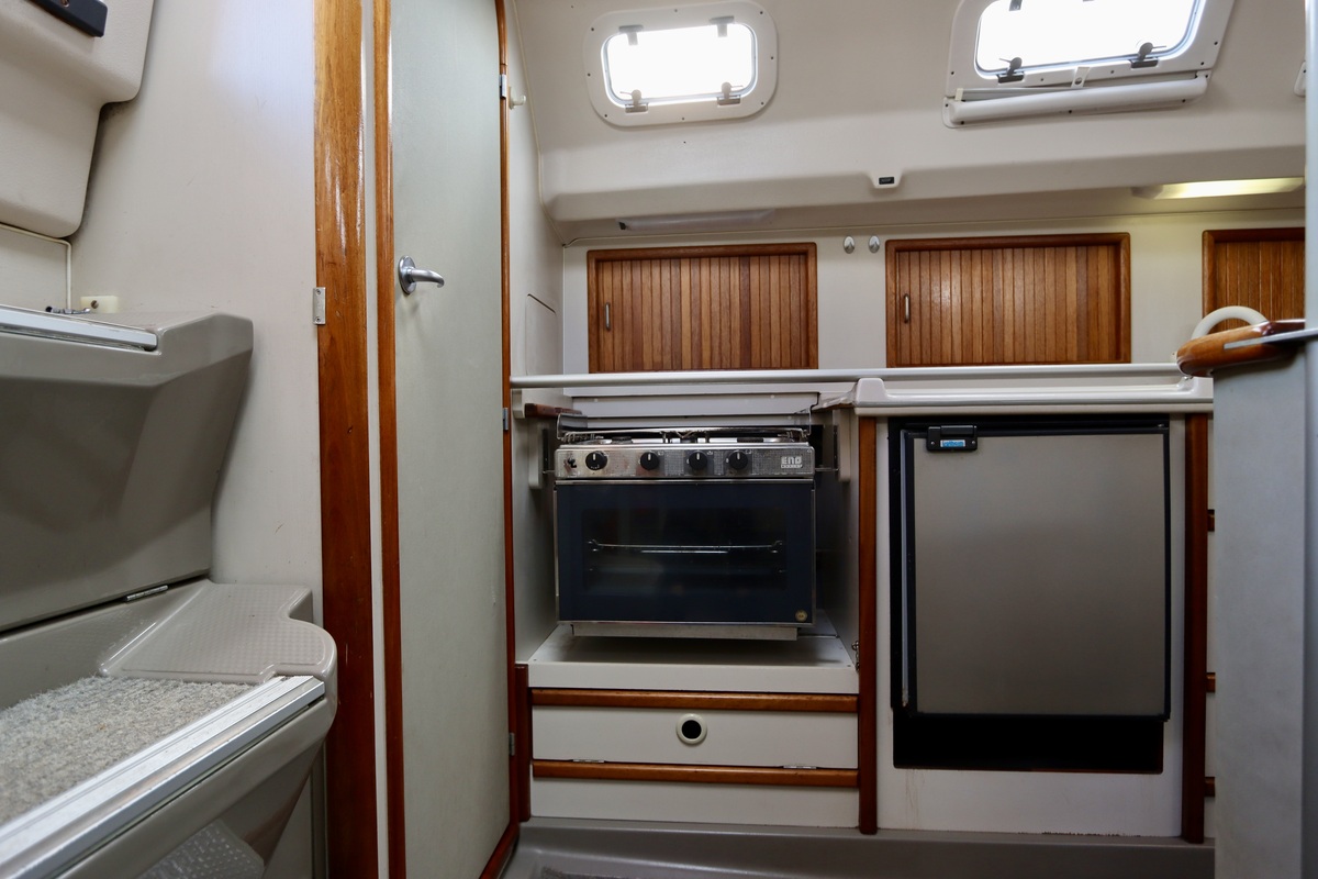 Dehler 36 CWS 1990 – Racezeil-DNA met comfortabel interieur - Foto 10