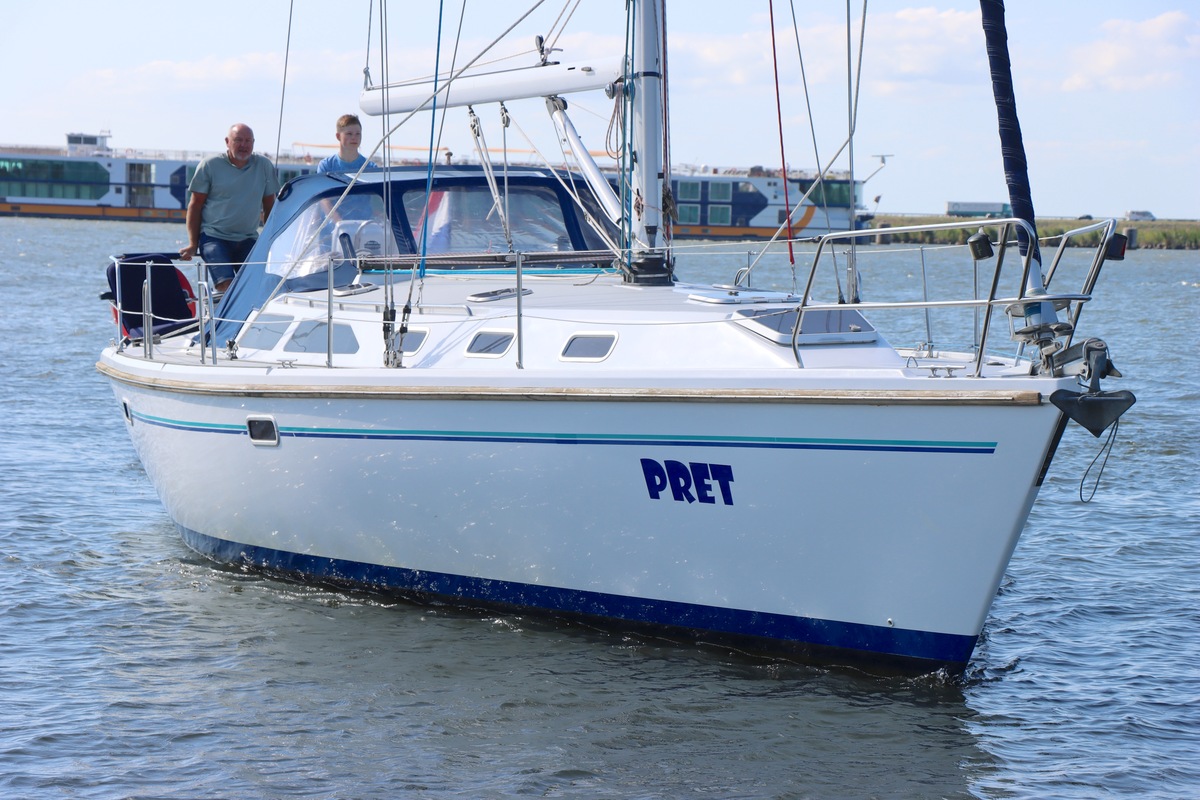 Catalina 42 MK II 1998 – vleugelkiel, ruim interieur