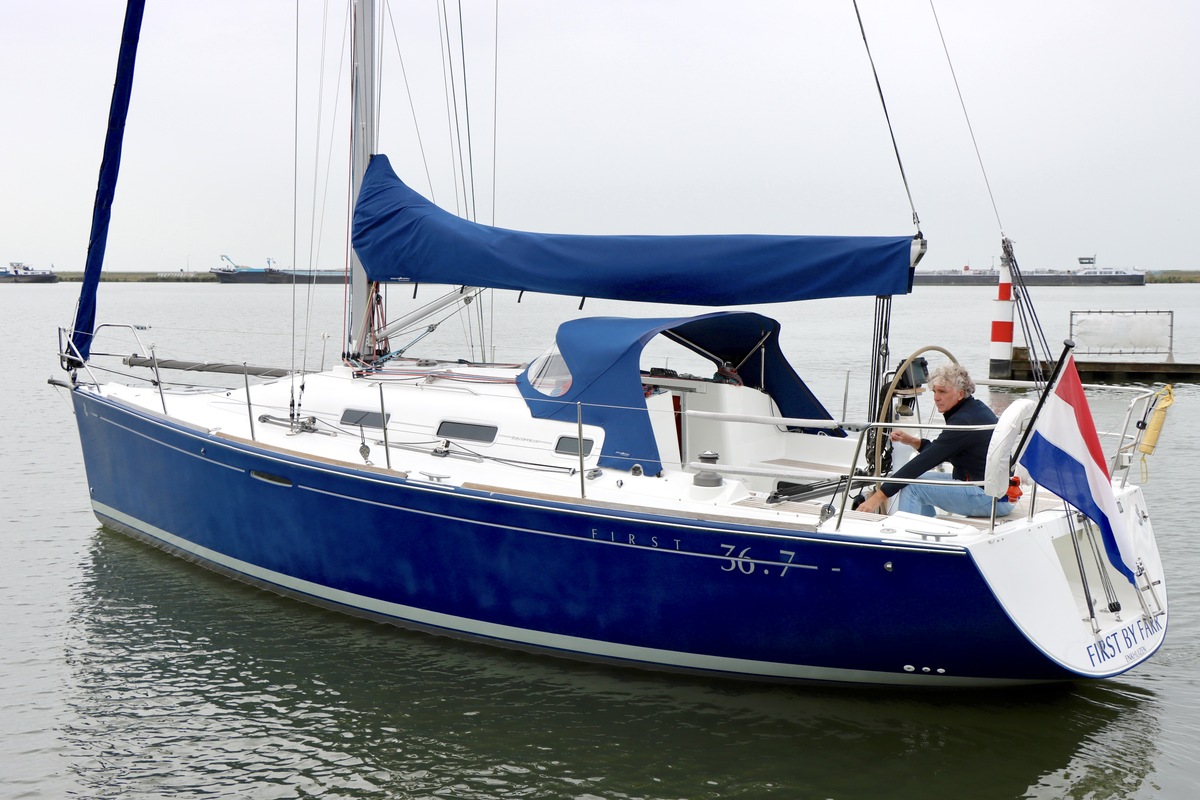 Beneteau First 36.7 Performance 2002 – snel en compleet