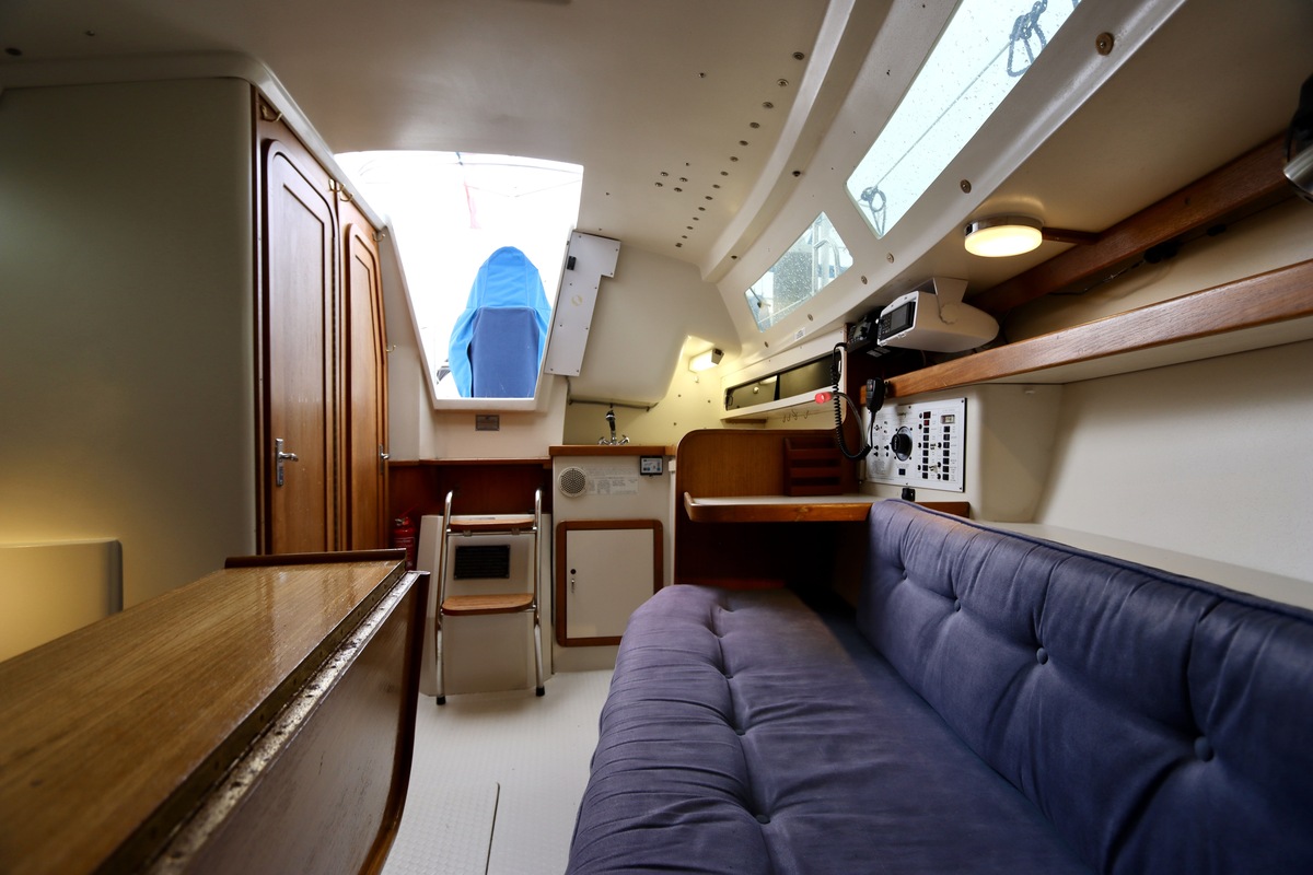 Catalina 270 1994 – Vleugelkiel zeiljacht voor ondiep varen - Foto 16