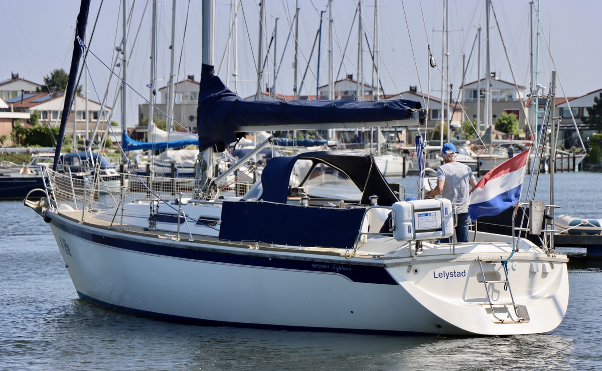 Westerly Typhoon 37 - Foto 1