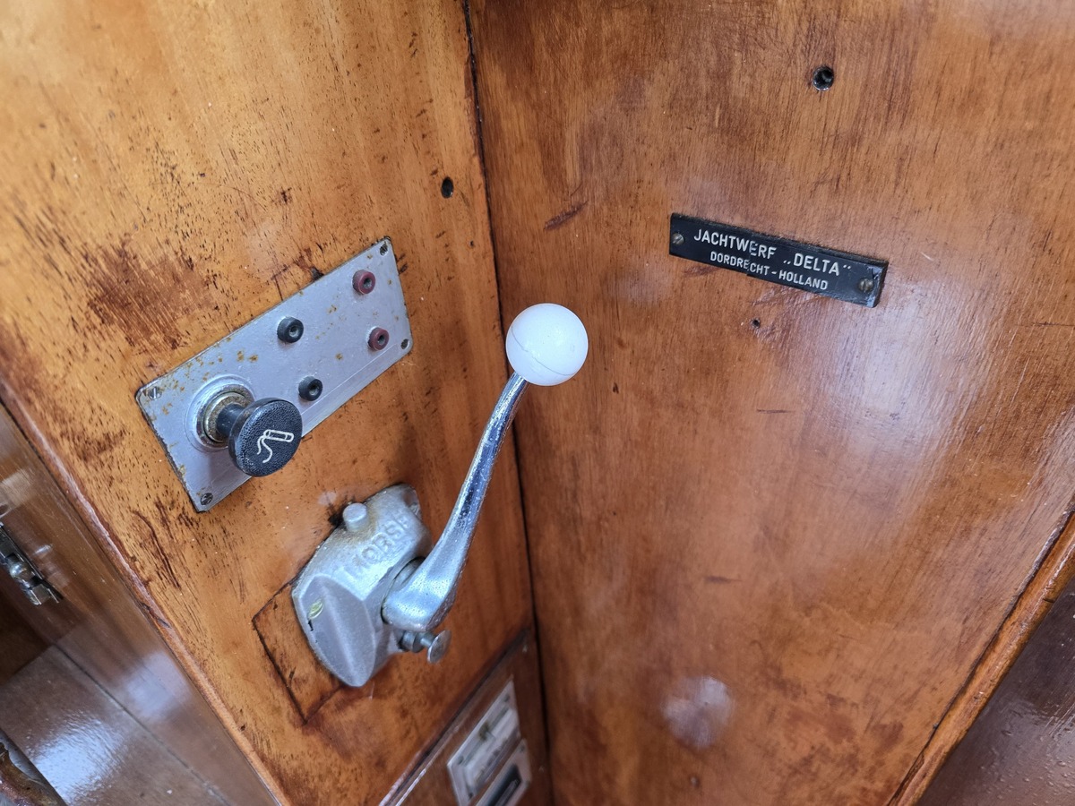 Aquanaut 860 OK 1975 – Stalen kajuitboot met vleugelkiel - Foto 7