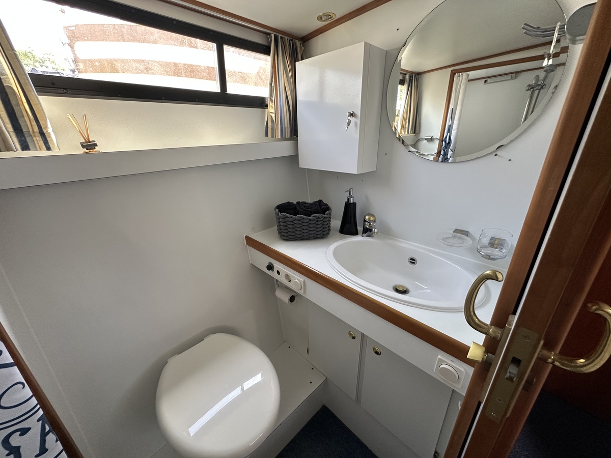 Boarncruiser 41 New Line 1997 – robuust stalen motorjacht - Foto 19