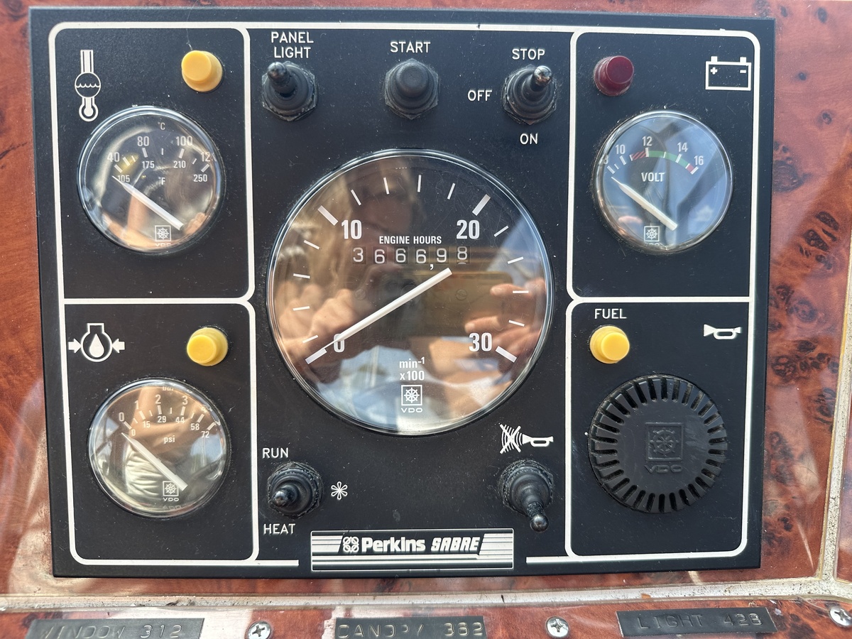 Boarncruiser 41 New Line 1997 – robuust stalen motorjacht - Foto 7