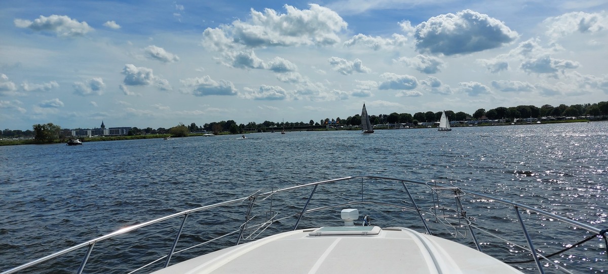Bayliner 305 2007 – Ruim Cruisermotorjacht met Airco - Foto 12