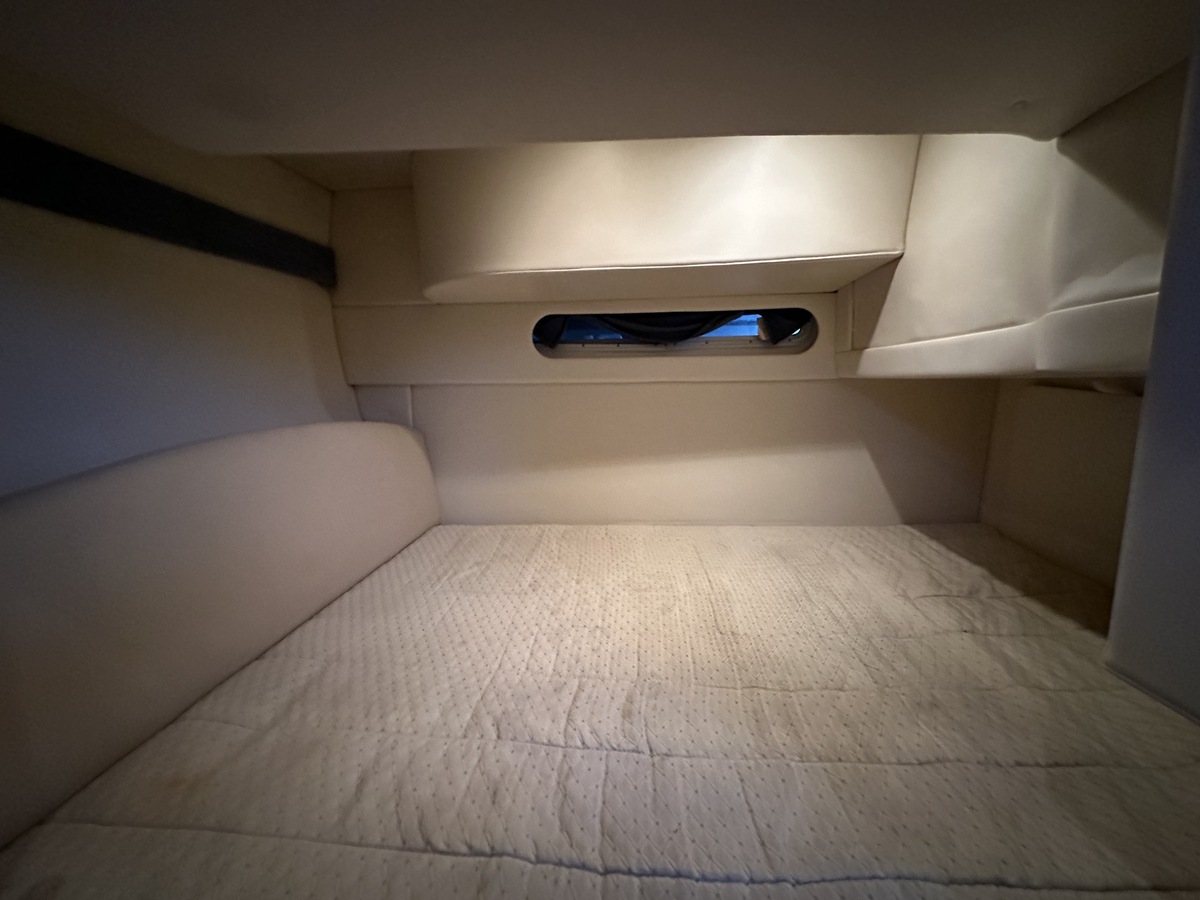 Bayliner 305 2007 – Ruim Cruisermotorjacht met Airco - Foto 29