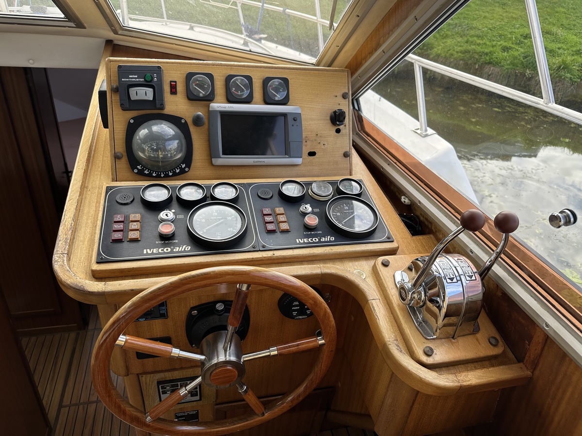 Recla Tarpon 37 GB fly 1997 – Flybridge cruiser met diepgaand - Foto 13