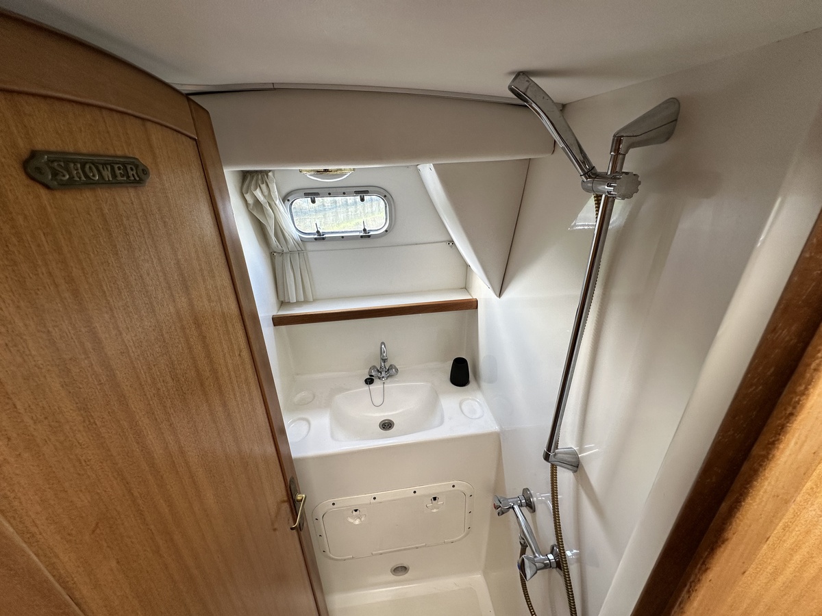 Recla Tarpon 37 GB fly 1997 – Flybridge cruiser met diepgaand - Foto 22