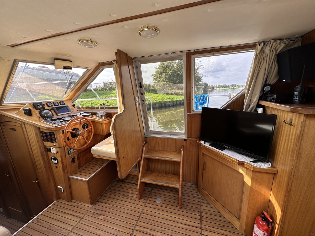 Recla Tarpon 37 GB fly 1997 – Flybridge cruiser met diepgaand - Foto 29