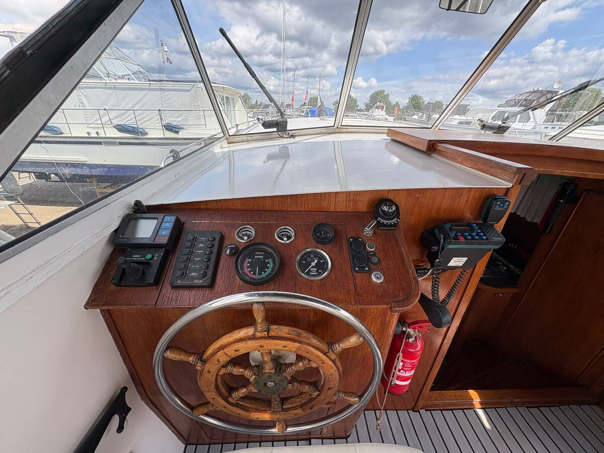 Valk Sport 1982 – stalen vlet met kruishut - Foto 2