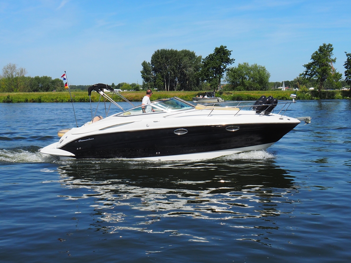 Crownline 280 CR 2010 – Sportieve daycruiser met hut - Foto 1
