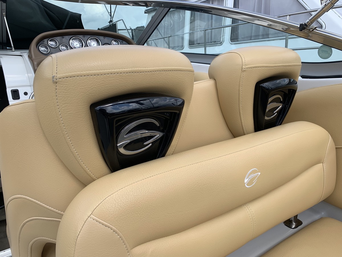 Crownline 280 CR 2010 – Sportieve daycruiser met hut - Foto 15