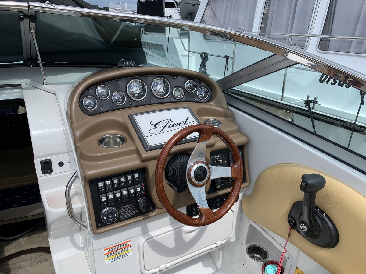 Crownline 280 CR 2010 – Sportieve daycruiser met hut - Foto 17