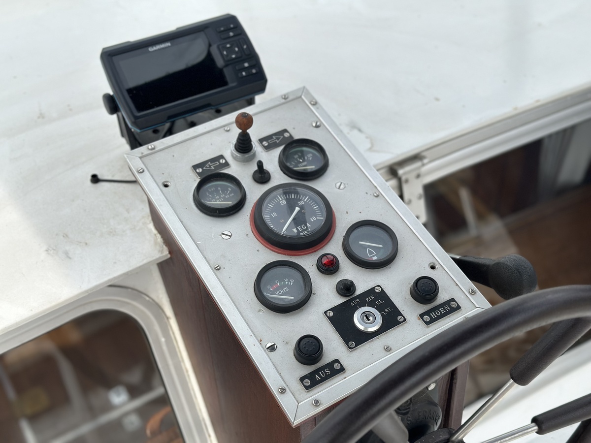 Cascaruda 920 1976 – stalen motorjacht met doorvaarthoogte 3,4m - Foto 3
