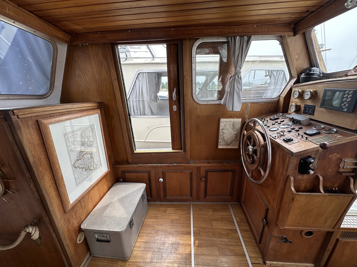 Cascaruda 920 1976 – stalen motorjacht met doorvaarthoogte 3,4m - Foto 24