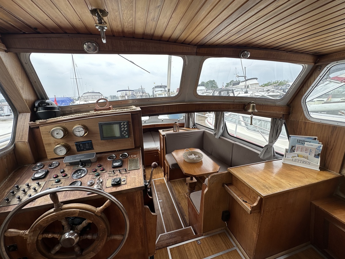 Cascaruda 920 1976 – stalen motorjacht met doorvaarthoogte 3,4m - Foto 6
