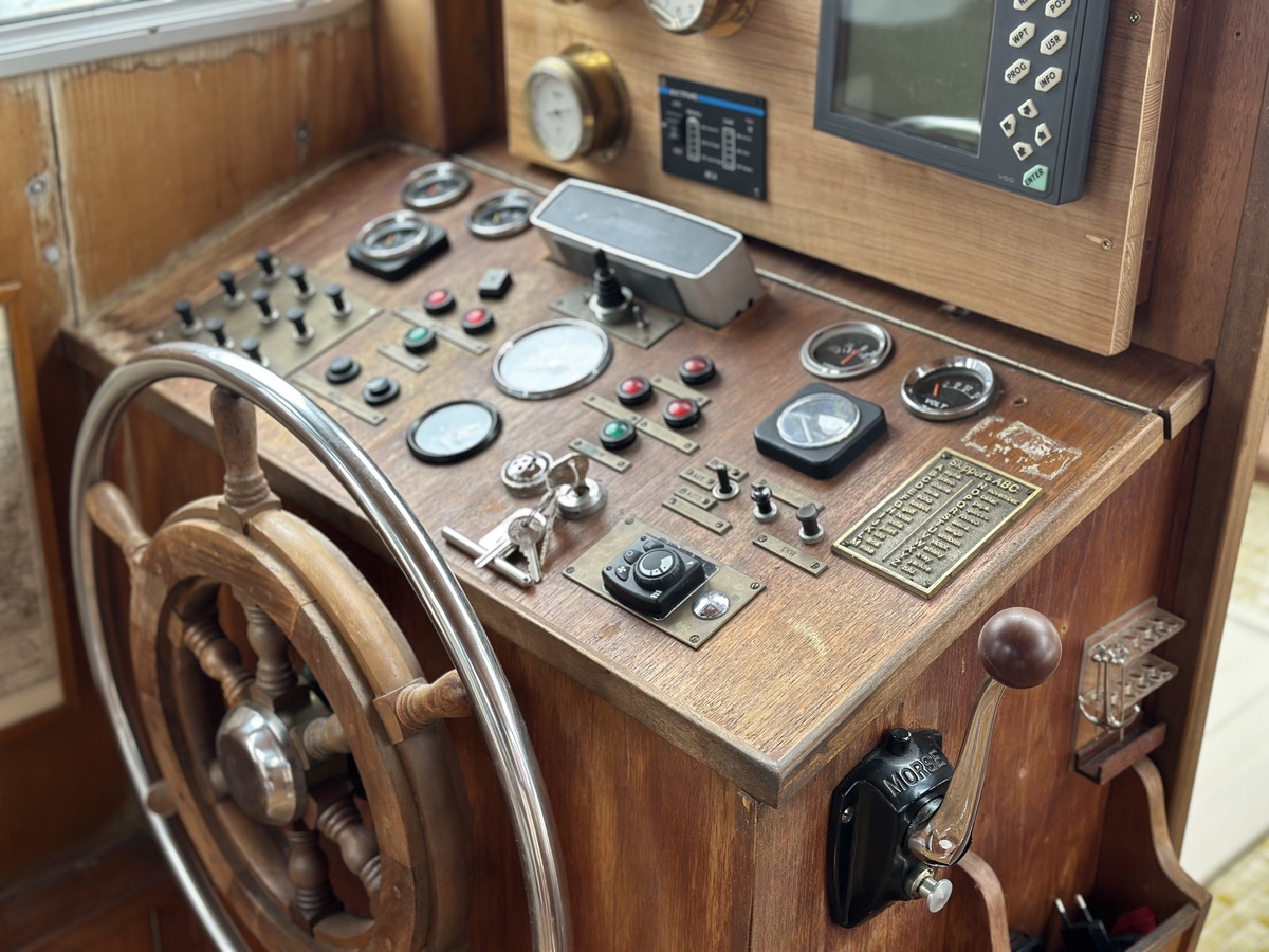 Cascaruda 920 1976 – stalen motorjacht met doorvaarthoogte 3,4m - Foto 9