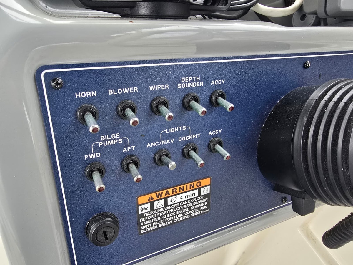 Bayliner 285 SB 2004 – Cruiser met 300 pk MerCruiser - Foto 15