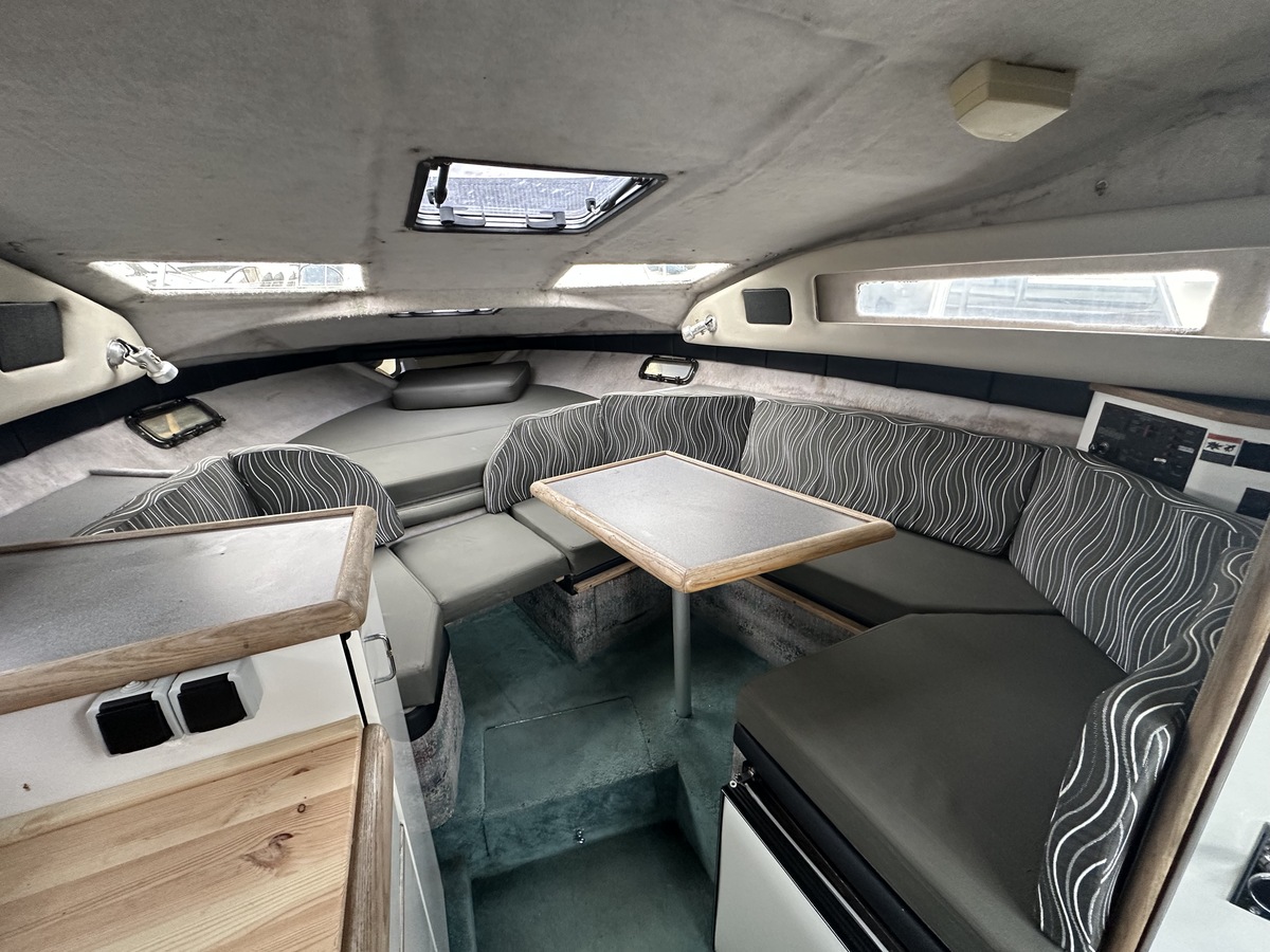 Bayliner 2855 1991 – ruime kajuitcruiser met inboordmotor - Foto 10