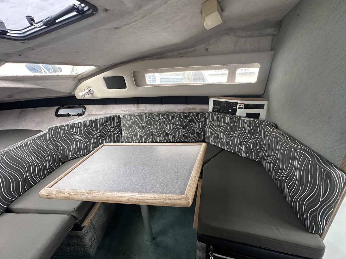 Bayliner 2855 1991 – ruime kajuitcruiser met inboordmotor - Foto 11