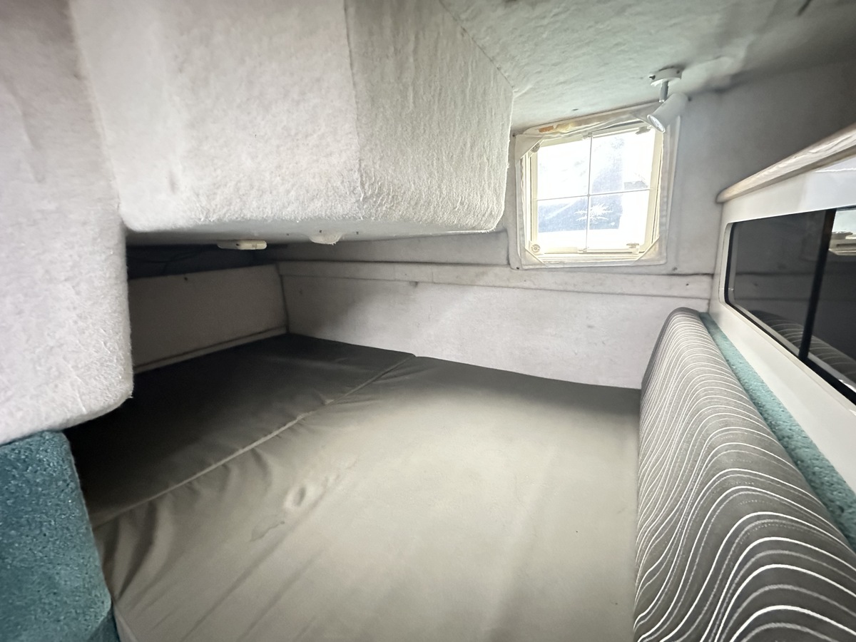 Bayliner 2855 1991 – ruime kajuitcruiser met inboordmotor - Foto 17