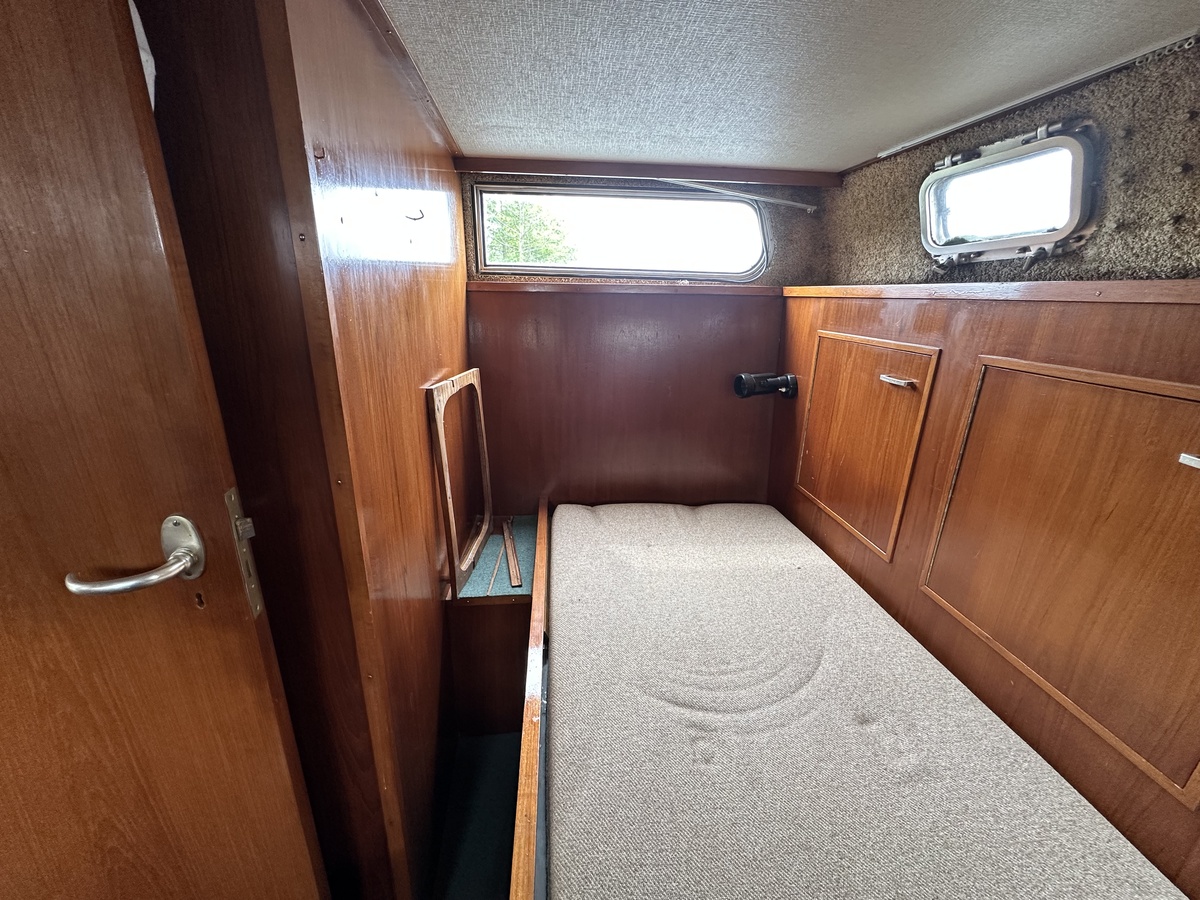 Neptunus 107 (1978) – ruim motorjacht voor binnenwateren - Foto 19